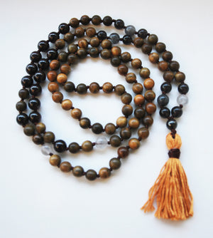 8mm Green Sandalwood & Garnet 108 Knotted Mala Necklace with Cotton Tassel